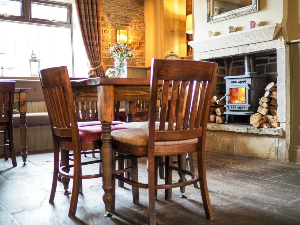 The Rushcart Inn Sowerby Bridge Exterior foto